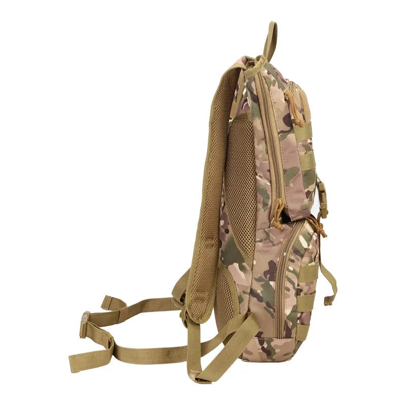 Large capacity camouflage cycling water bag in oxford cloth with physiological curve back plate for outdoor sports