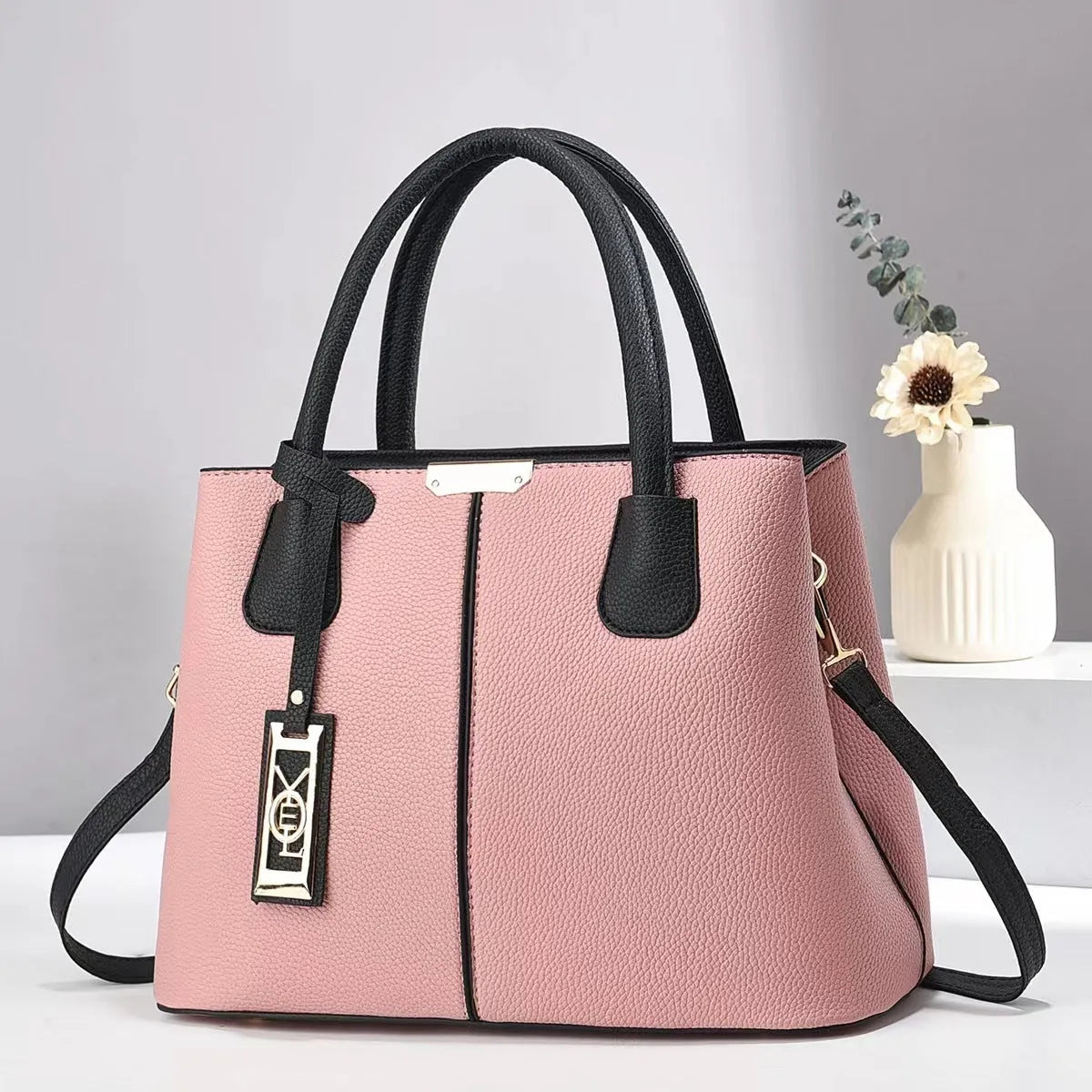 PU fashion shoulder handbag with leather strap in horizontal square design showing colour options
