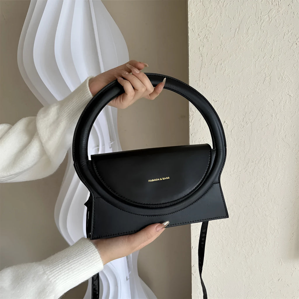 Street style horizontal messenger bag in multiple colours with stitching details