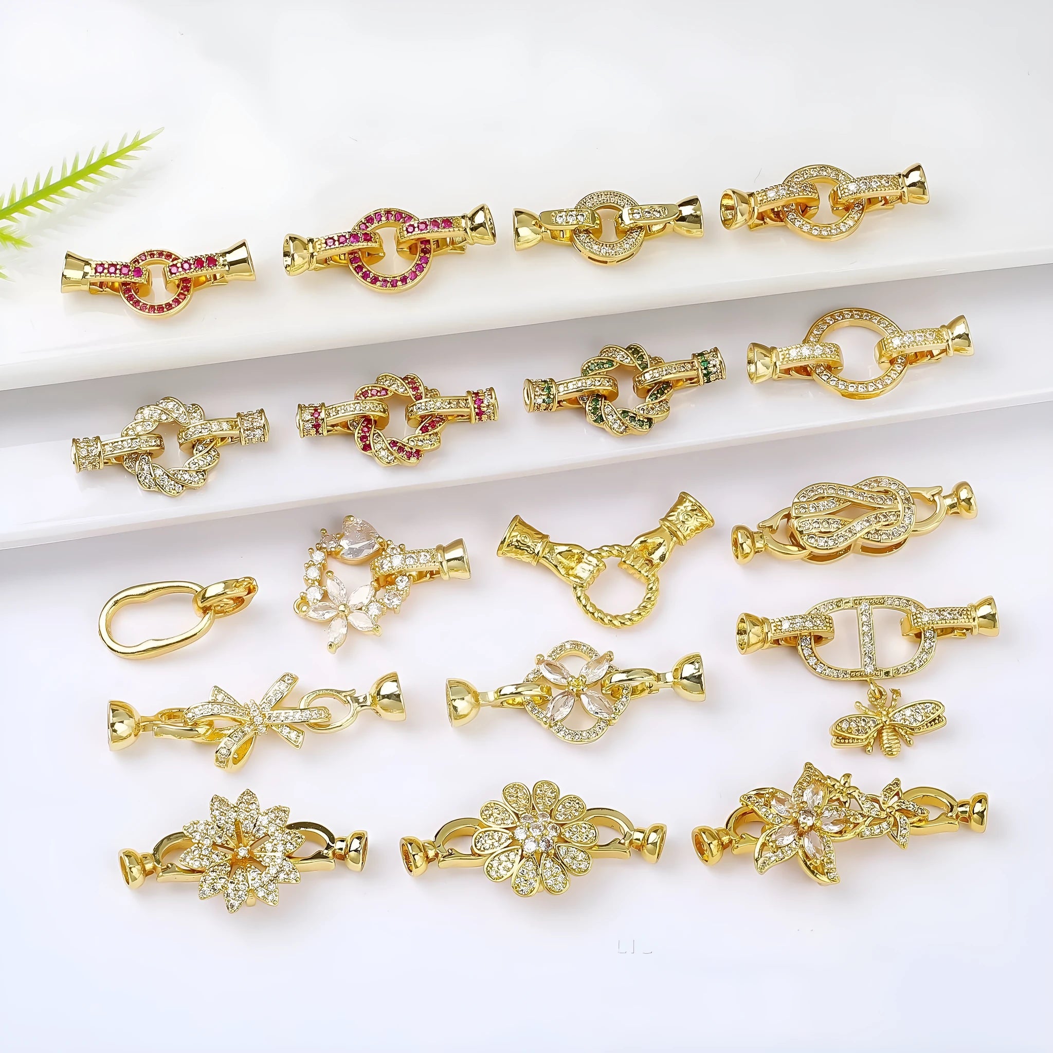 Small gold-plated chain buckle for DIY pearl necklace jewellery making