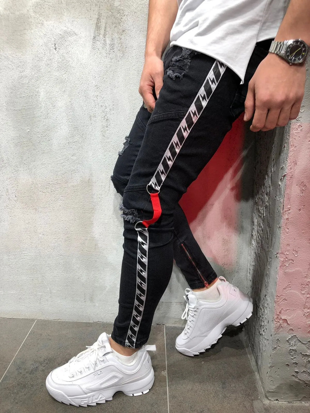 Men's casual low-waist flat-front canvas trousers in black with zip closure and pencil leg
