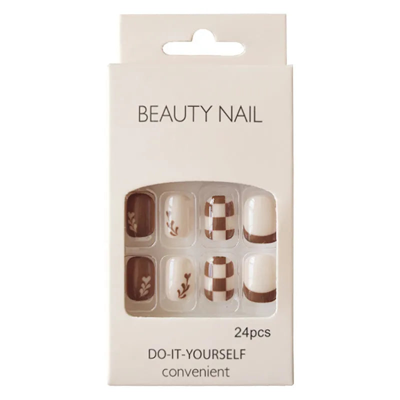 Kurixiang C-175 Chestnut Spice Latte almond-shaped false nails with checkerboard pattern and glue