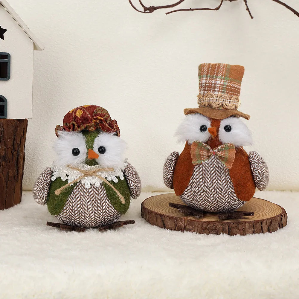Thanksgiving owl harvest bird pendant ornament in orange or green colours for seasonal holiday décor