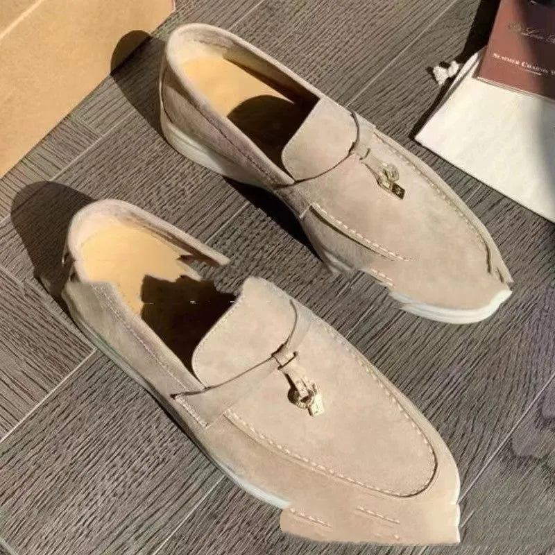 Men's high-top slip-on loafers in black with a round toe and rubber sole on a white background.