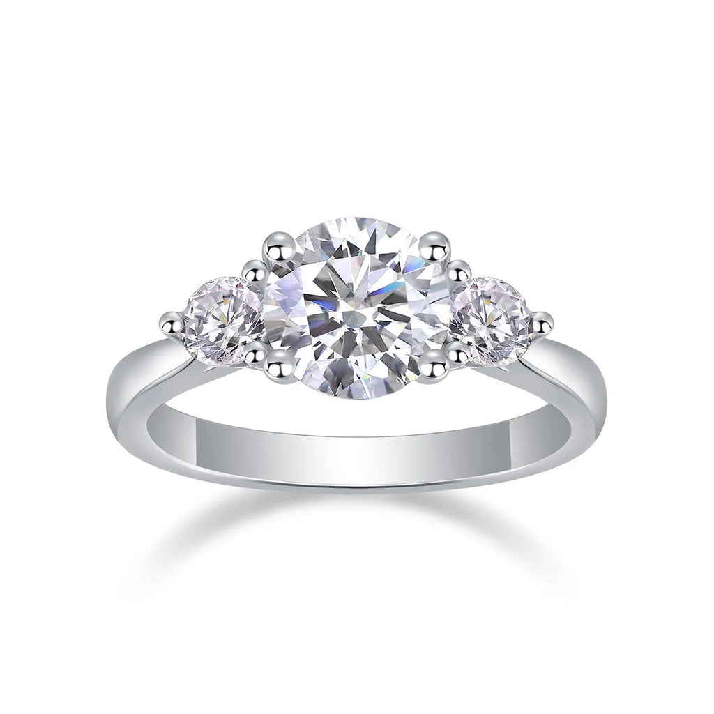 2 carat moissanite wedding ring set in S925 silver with gold plating, sizes 5 to 9, gift box and GRA certificate