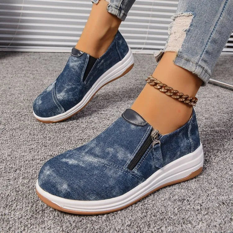 Plus size women's canvas slip-on shoes, round toe, flat rubber sole, blue or brown, sizes 36 to 43