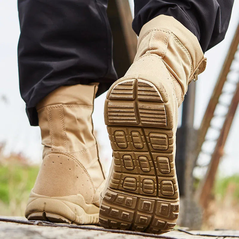 Yulong tactical desert combat boots in black and sand colours with reinforced toe for outdoor climbing
