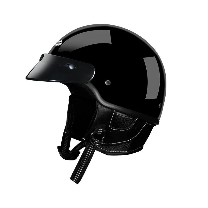 Retro motorcycle helmet in ABS plastic available in four colours and sizes