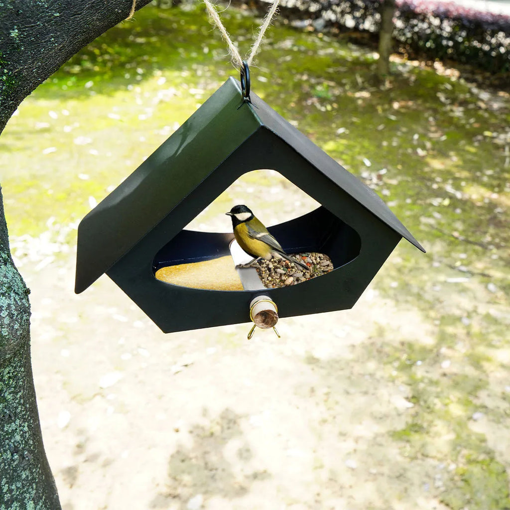 European-style iron bird nest feeder with anti-rain roof for outdoor garden bird shelter