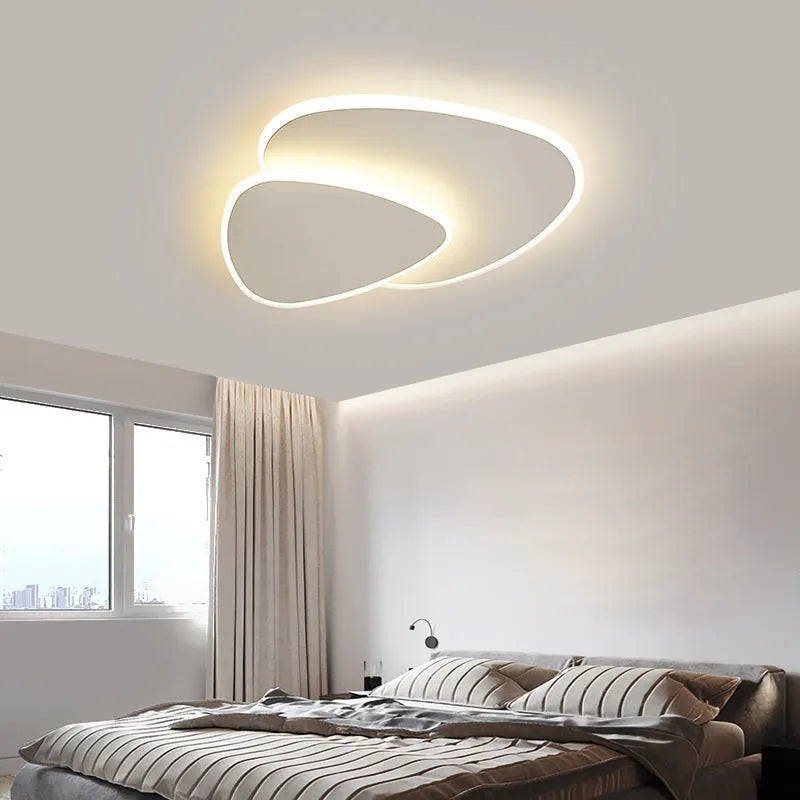 White triangle ceiling lamp in 40cm or 50cm size, 111V-240V household bedroom light