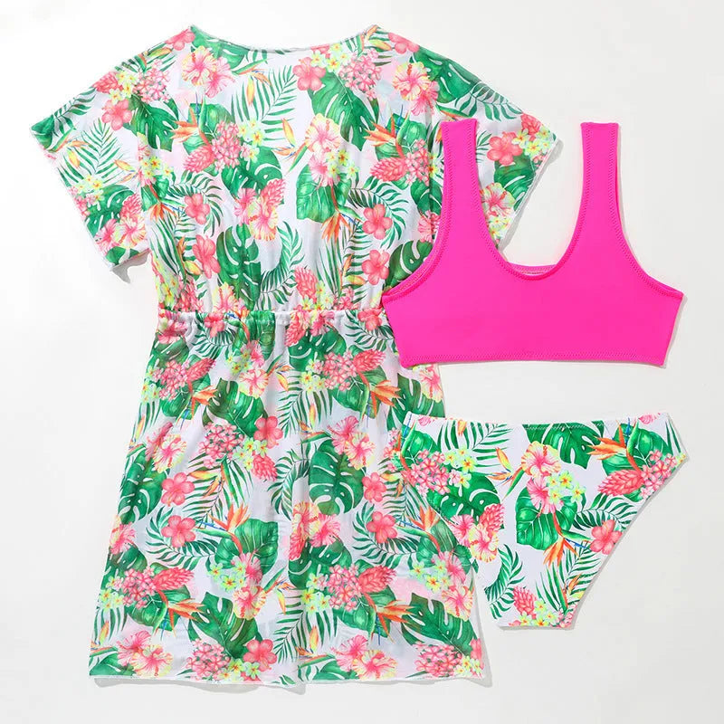 Girls floral print two-piece swimsuit set in high elasticity polyester fabric.
