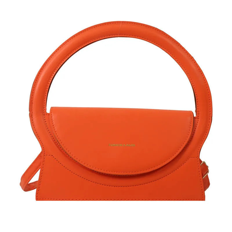 Street style horizontal messenger bag in multiple colours with stitching details