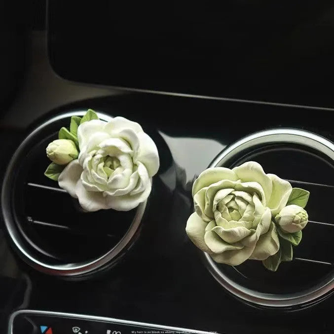 Jasmine car perfume solid air vent clip with gypsum base and essential oil