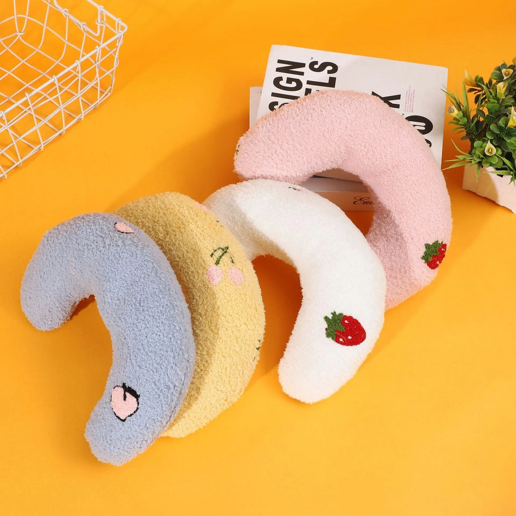 Yellow cartoon design U-shaped half moon pillow for cats on cloth fabric