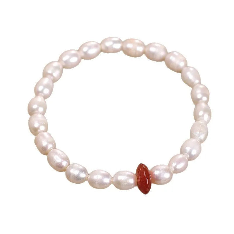 White southern red agate and imitation pearl beaded bracelet for women in original design