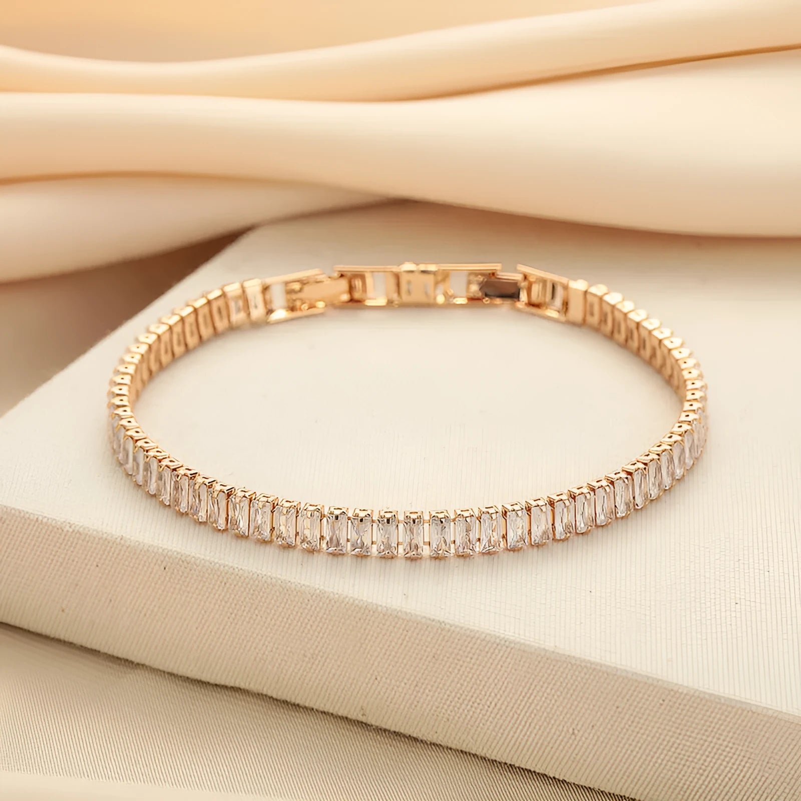 Women's geometric brass bracelet with full diamond zircon look in quadrilateral design