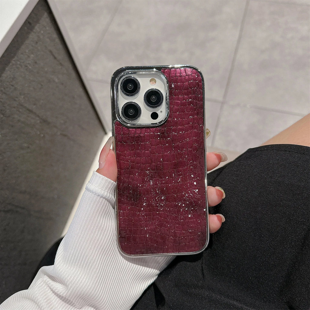Glossy crocodile pattern imitation leather anti-fall phone case for iPhone 14, black