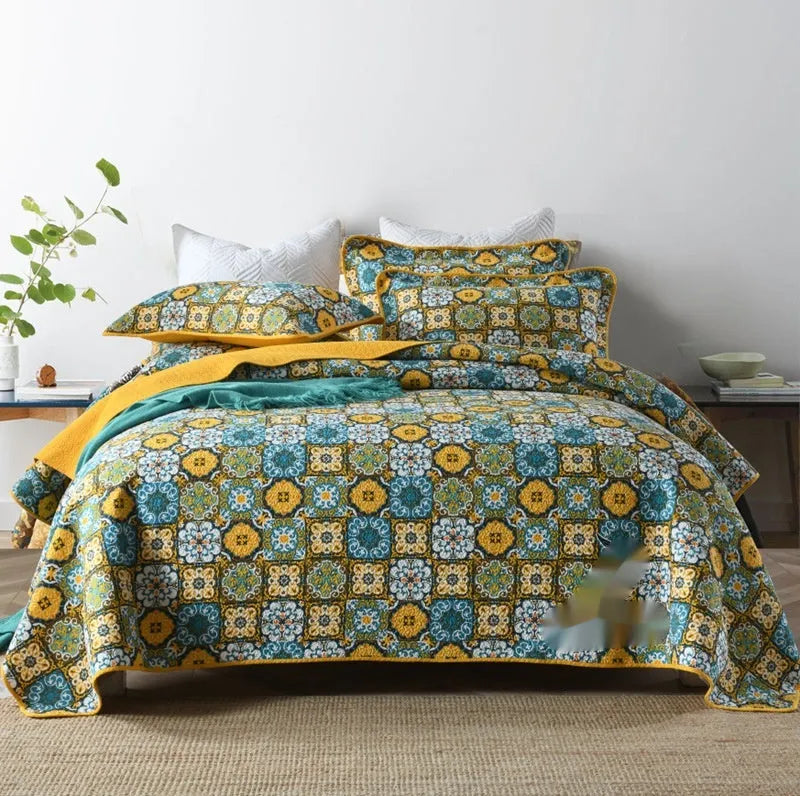 Pure cotton bedspread set with geometric pattern for 1.8 metre double bed