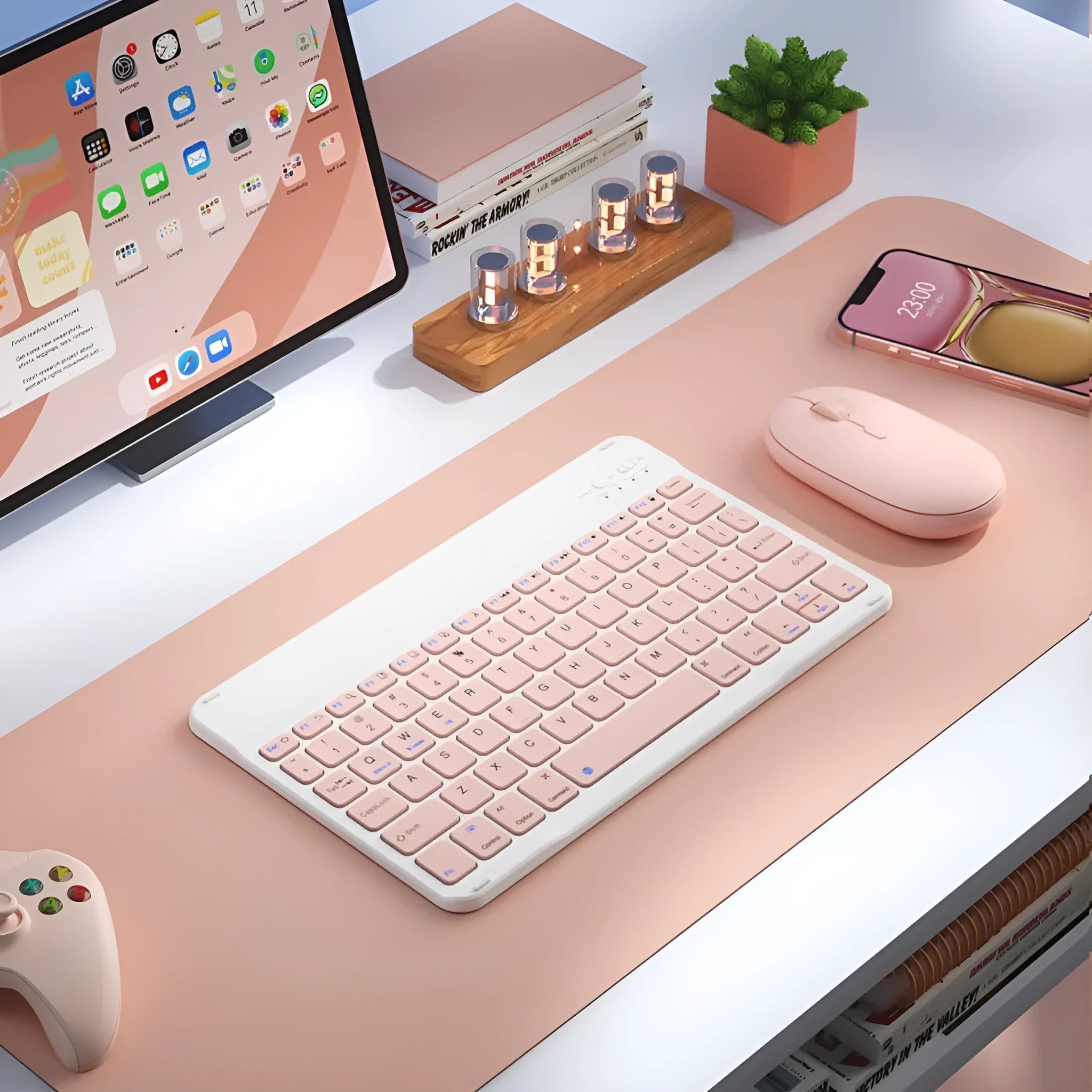 Bluetooth keyboard for tablets in elegant white colour with optional rechargeable mouse