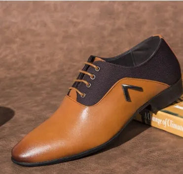 Men's Oxford shoes in artificial PU leather with rubber sole, available in black, brown and yellow colours