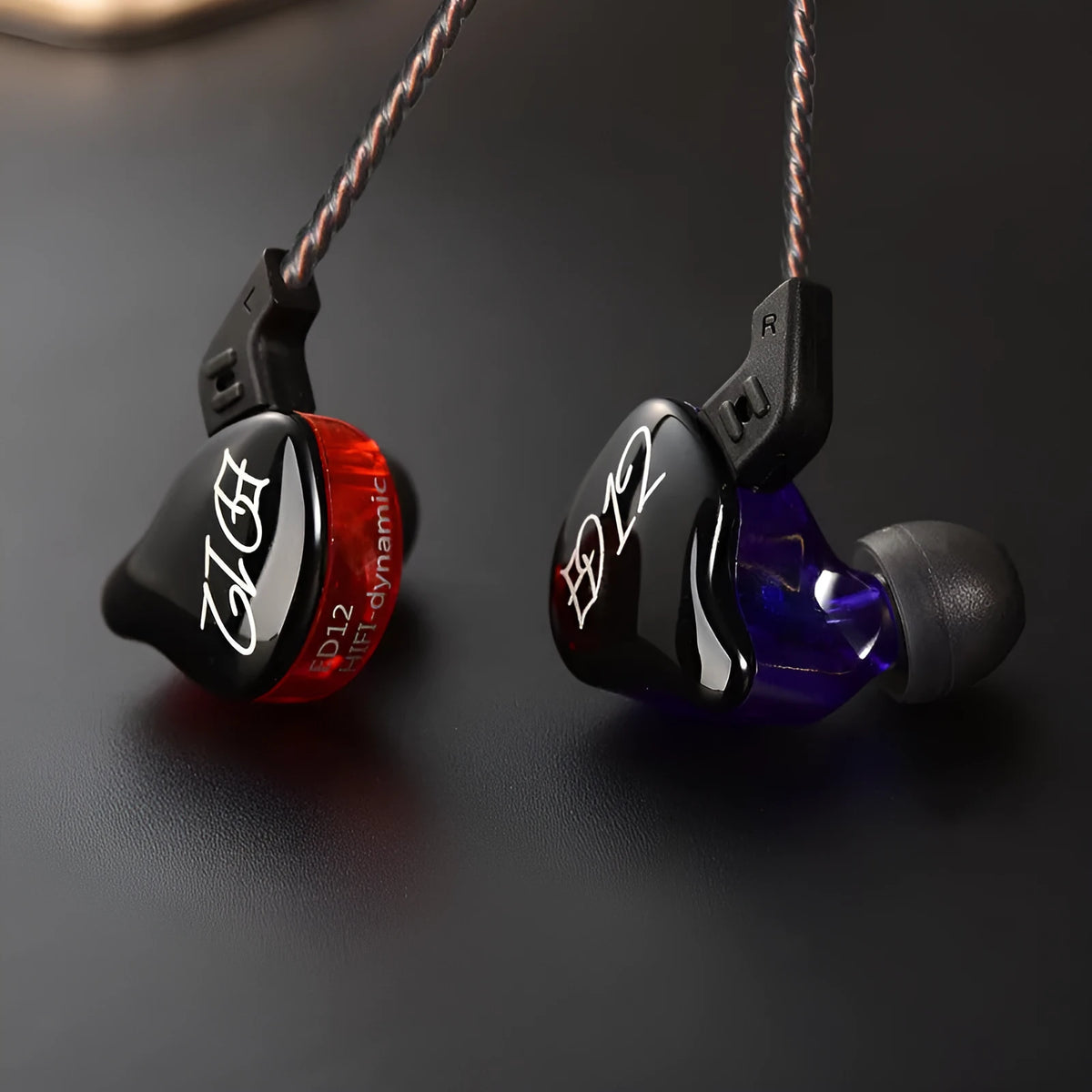 In-ear headphones subwoofer fever HIFI wired with microphone and 3.5mm L-bend plug