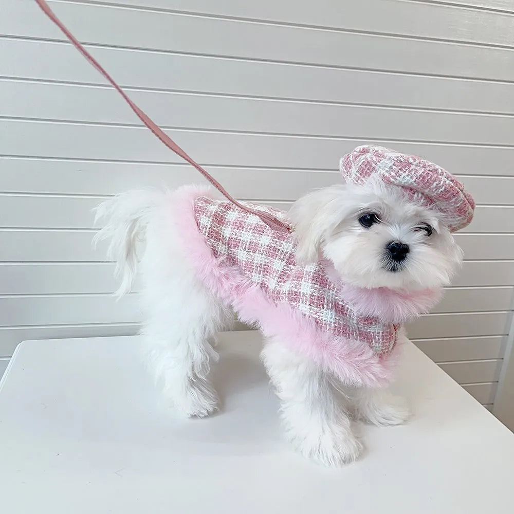 Pink polyester cat cloak costume with beret and hand-holding rope harness for walking control