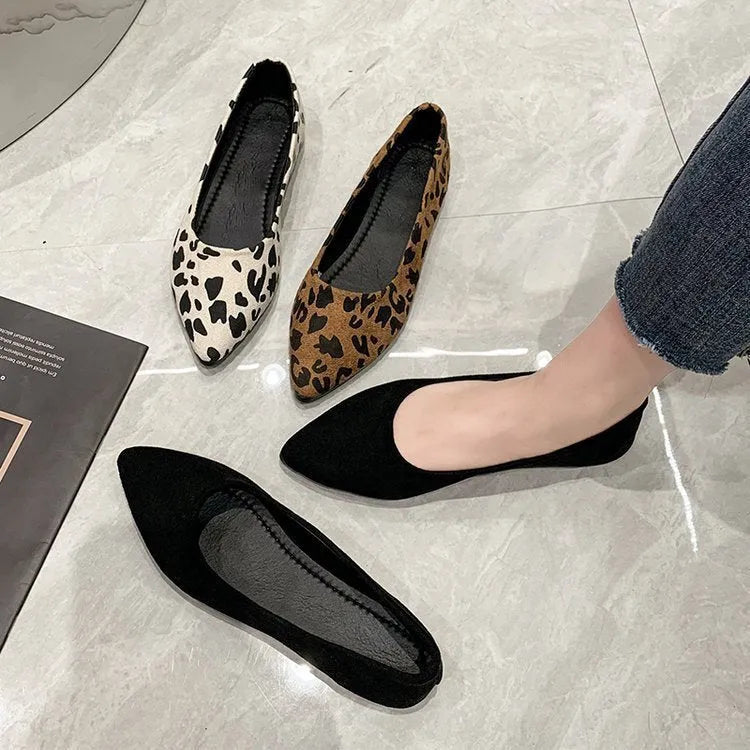 Women's leopard print flat pumps with pointed toe and low ankle strap
