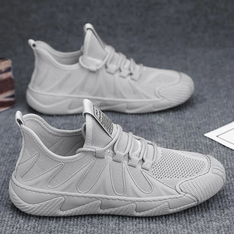 Breathable mesh sports shoes for men casual lace-up sneakers black non-slip Oxford sole