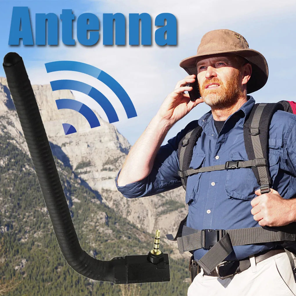 Mobile phone signal enhancement antenna for car window mounting with 6dBi gain