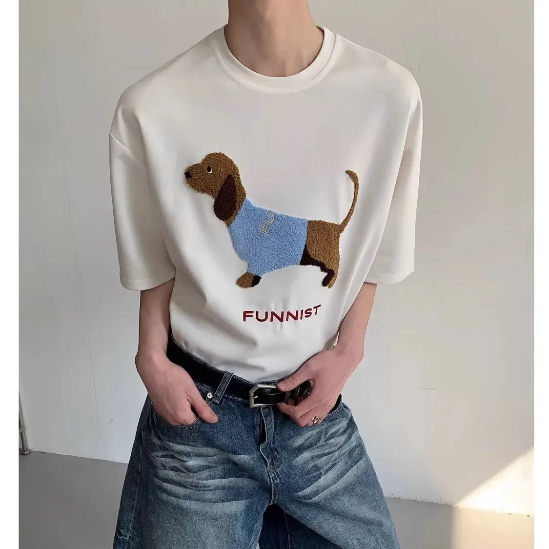 Grey men's cotton T-shirt with an embroidered sausage dog design on the front.