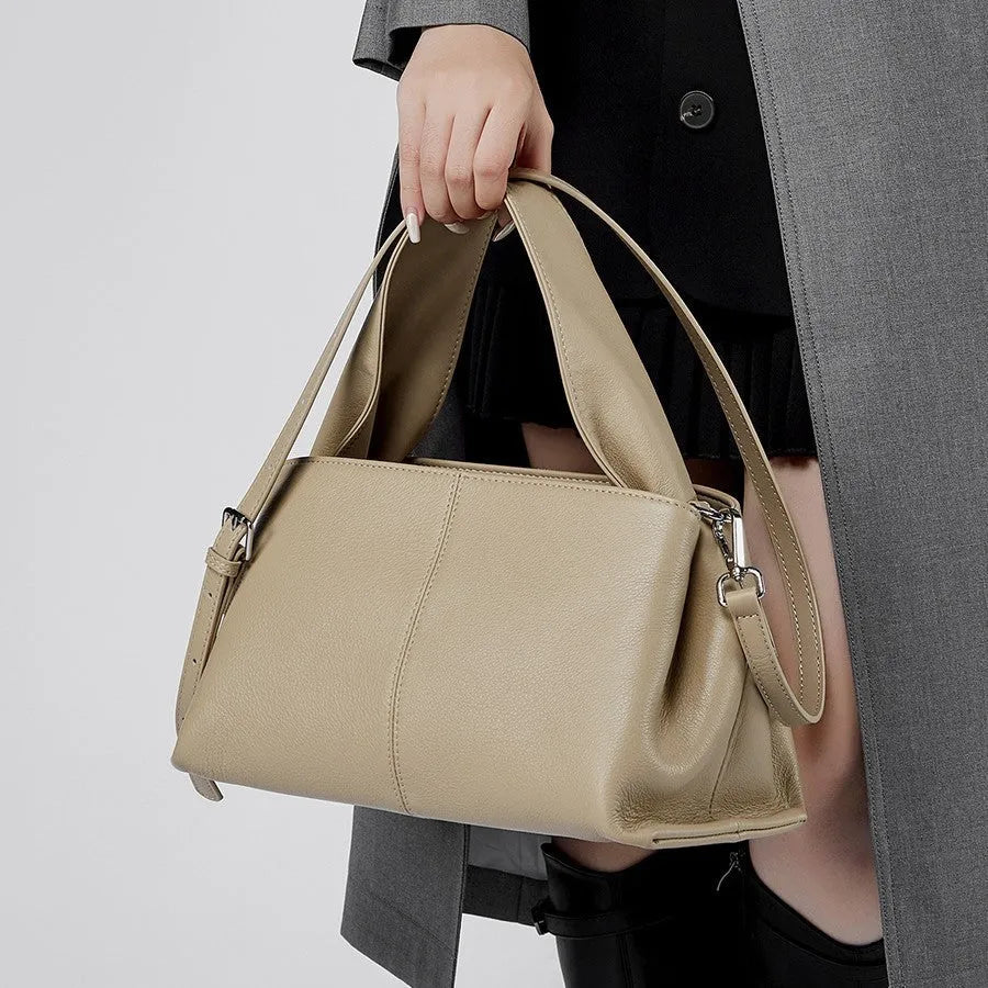 Women's genuine cowhide messenger bag with retro texture in horizontal square shape