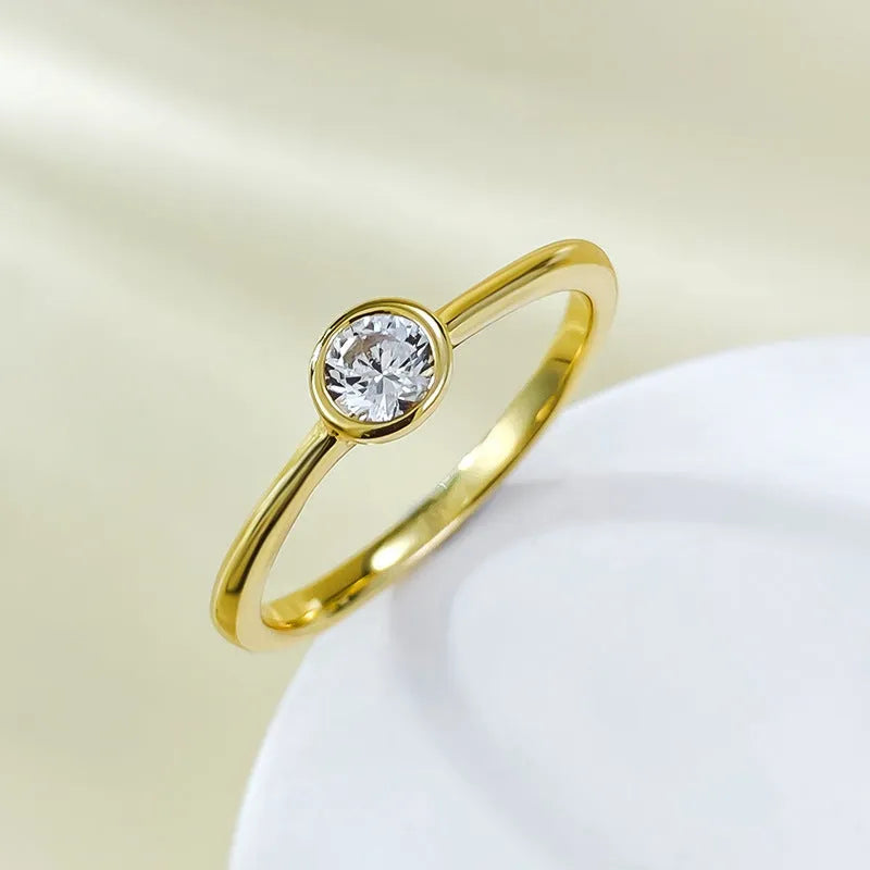 Minimalist silver crown-shaped ring with linear detailing in platinum or gold finish