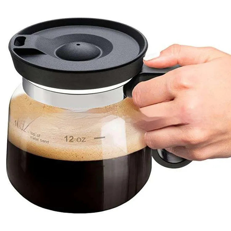 Transparent borosilicate glass coffee maker with black silicone cover