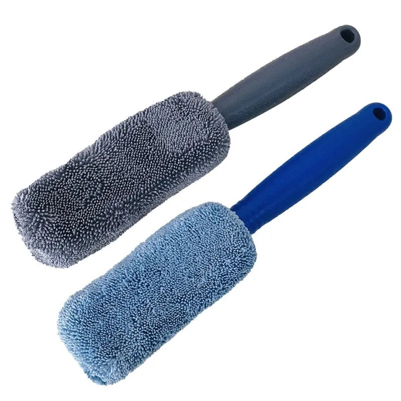 Microfiber car tyre brush with long 50cm handle for cleaning wheels and hub caps