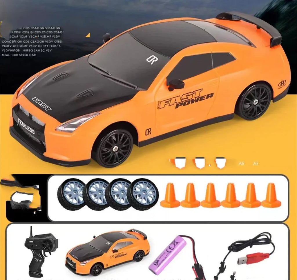1:24 scale RC drift car with 4WD, 2.4GHz remote, GTR AE86 body, 4 racing tyres and 6 traffic cones