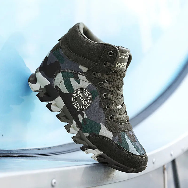 Women's green camouflage canvas sneakers with rubber soles