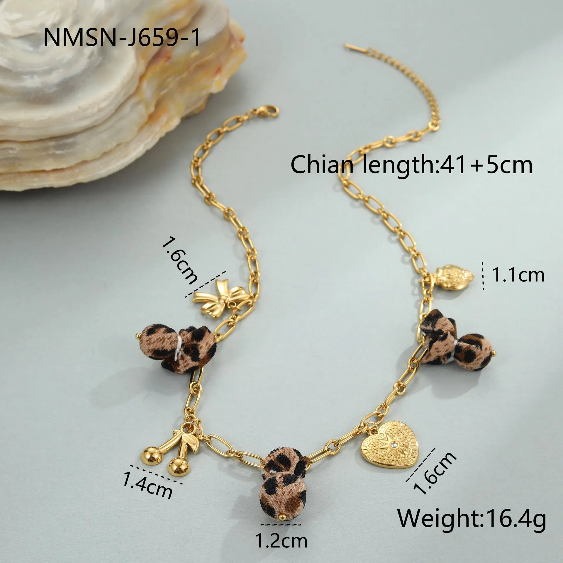 Leopard and love heart flowers pendant necklace on a stainless steel chain with gold electroplating.