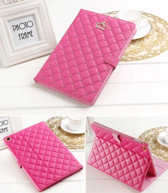 iPad crown case cover in PU leather and PC bottom case, available in multiple colours and compatible with iPad 10.2, Air3, Air4, Air5, Mini