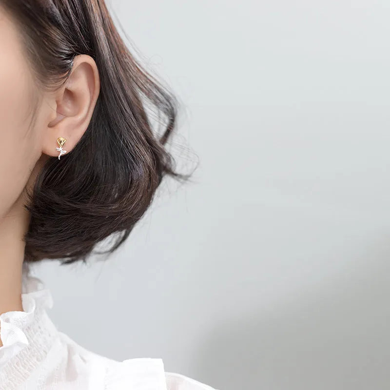 S925 silver rose stud earrings for women in gold or silver colour, Korean style, pair