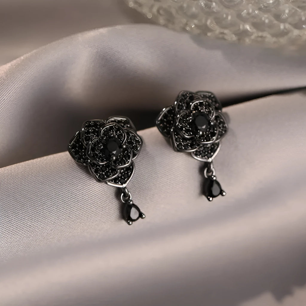 Black rose zircon flower stud earrings with 18K gold electroplating on copper