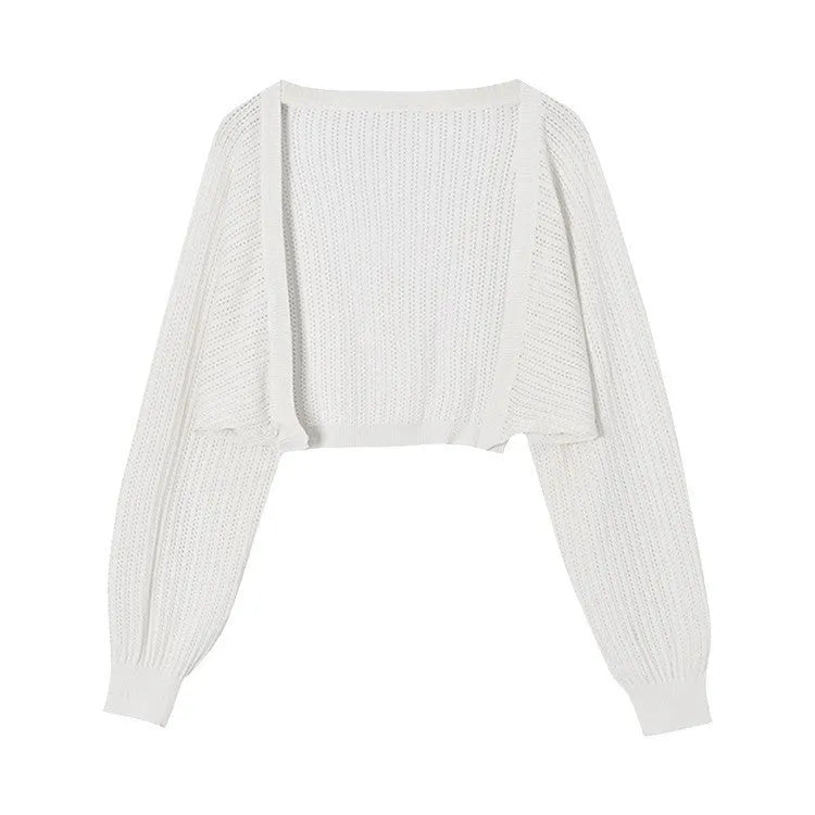 Women's hollow thin blouse with long lantern sleeves in linen-composition fabric, shown in apricot colour.