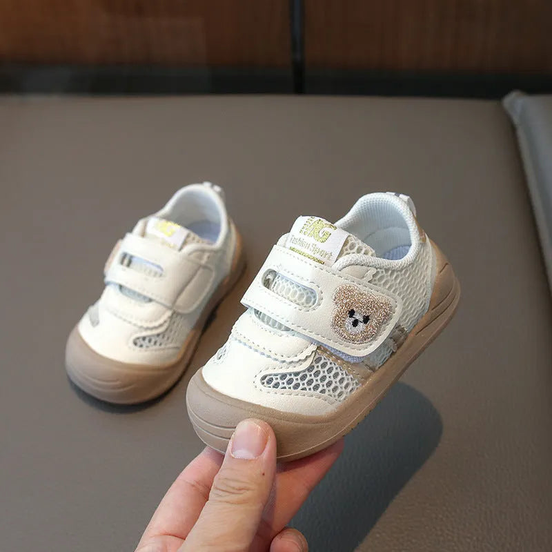 Children's breathable mesh shoes with animal pattern and Velcro fastening, available in black