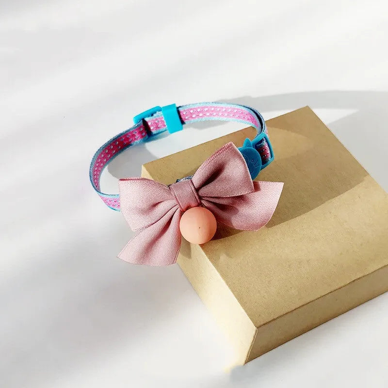 Cute cat bow tie collar with bell in eight colours – orange, pink, purple, navy blue, powder blue, yellow, green – adjustable size