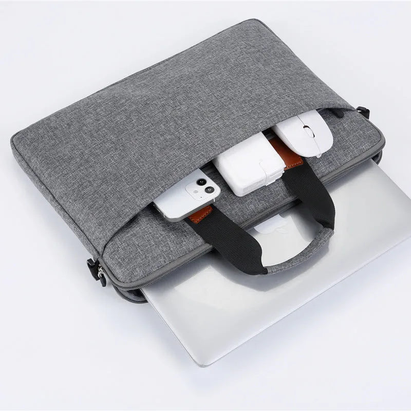 Oxford cloth one-shoulder laptop bag in black with shockproof large capacity design