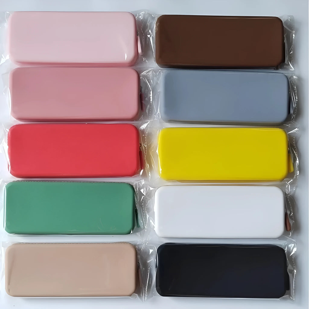 Silicone dustproof travel bag for women's makeup brushes in assorted colours.