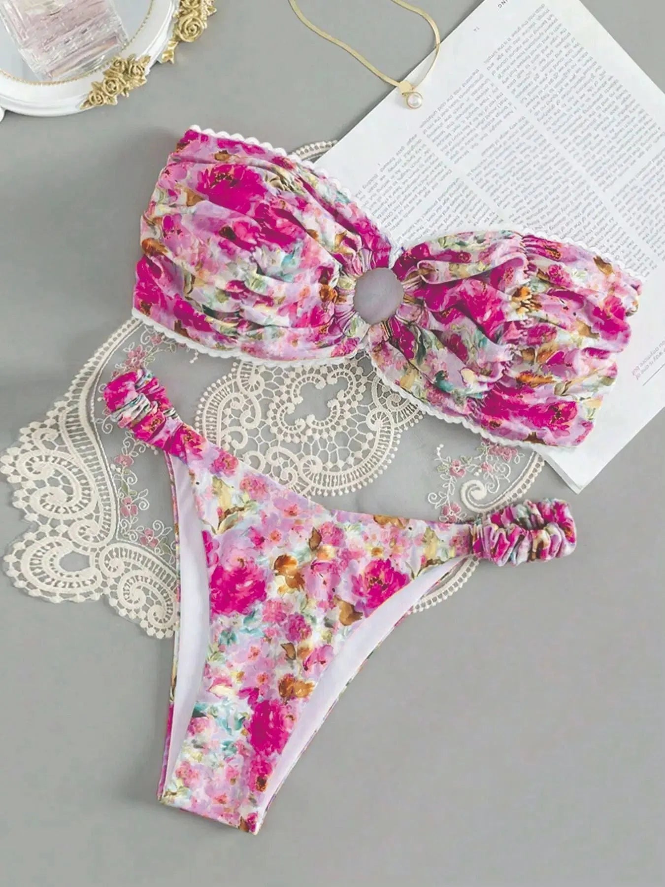 European style floral print tube top bikini set in polyester fabric for swimming