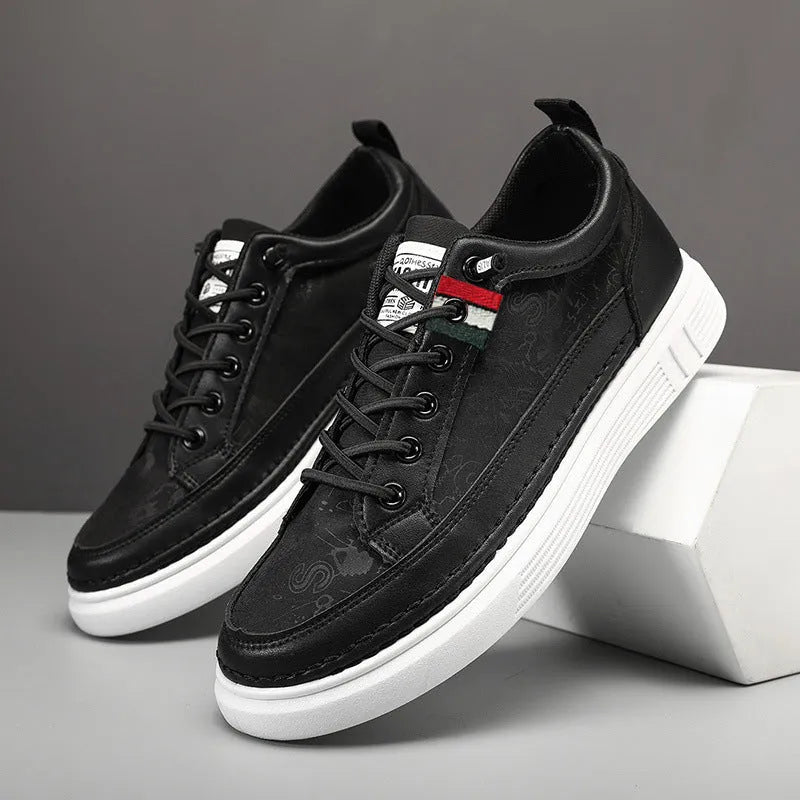 Men's black high-top canvas sneakers with a round toe and PU upper on a white background