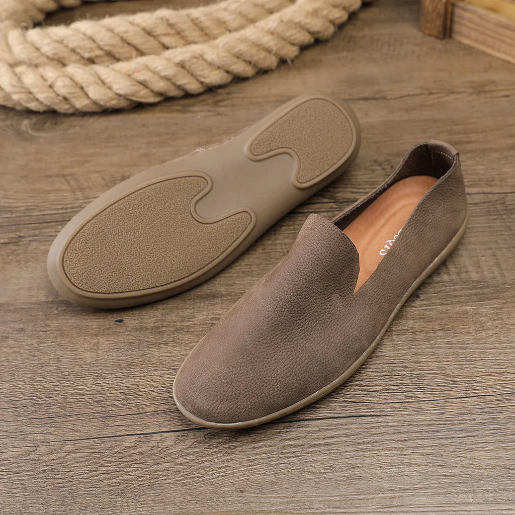 Men's handmade casual shoes in soft cowhide leather with wedge sole, shown in khaki colour