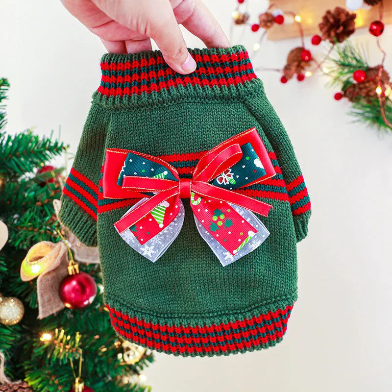 Red or green Christmas dog jumper showing festive design for small to large dogs with weight-based sizing