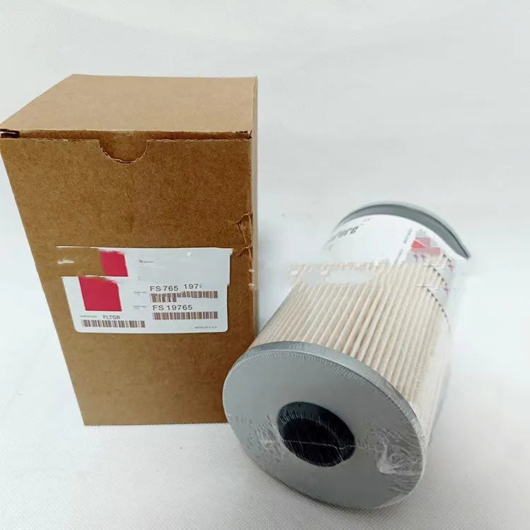 FS19764 diesel fuel filter with folding paper element, showing dimensions for generator and automotive use.